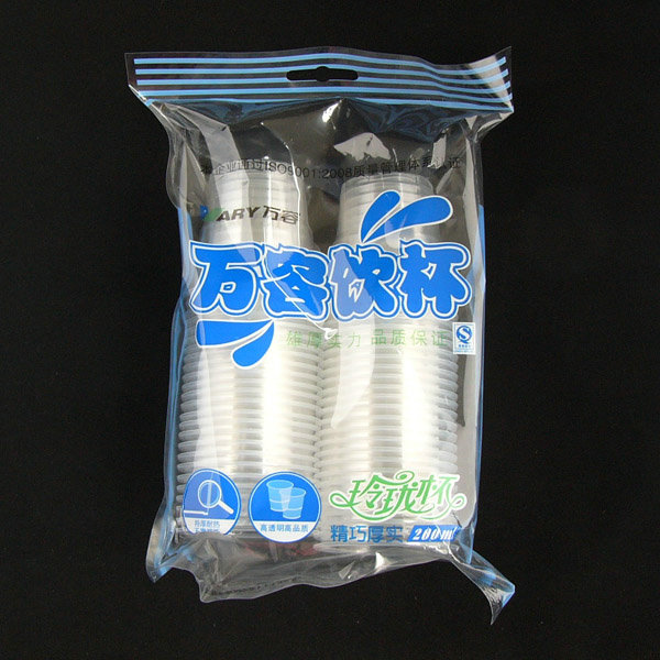 塑料杯包裝機(jī)樣品